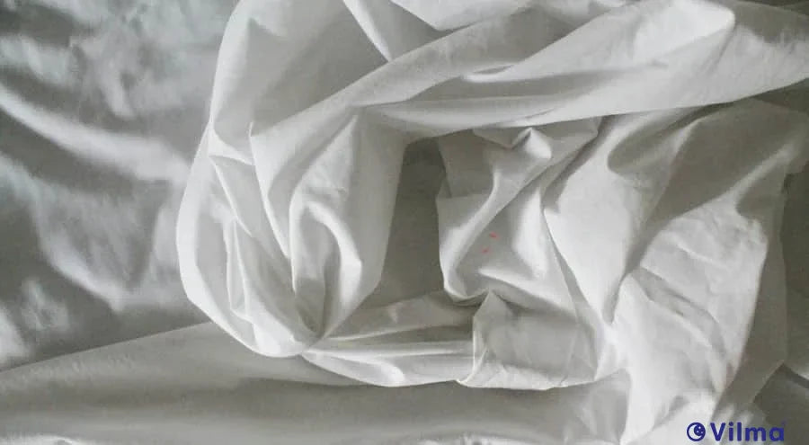 How to remove blood stains from bed sheets